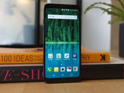 LG Q6: дисплей FullVision, NFC и наушники в подарок