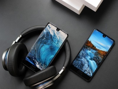 Sharp Aquos S3 засветился на реальных фотографиях
